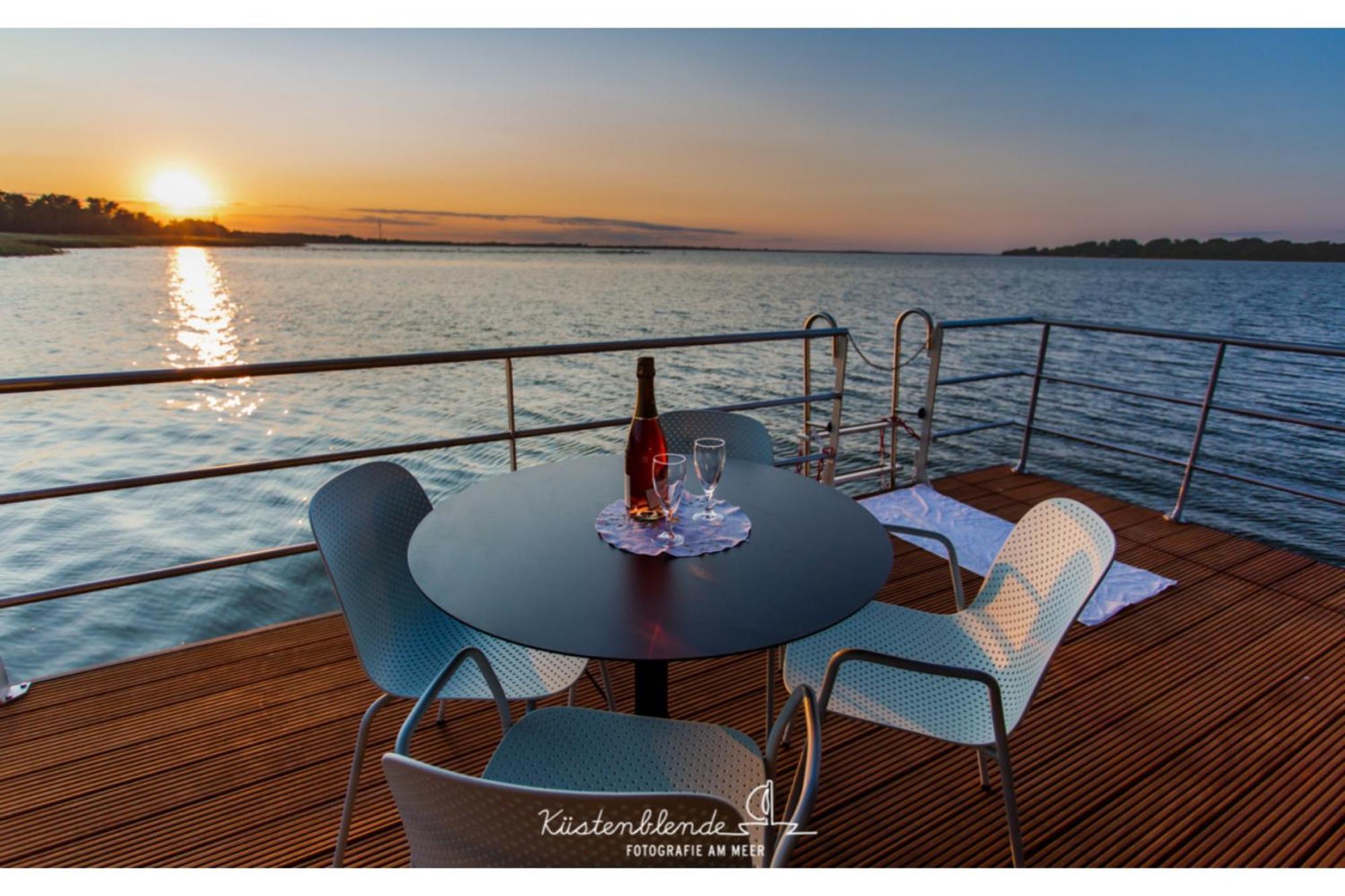 Ostsee Hausboot - Kranichnest Lp1 Ribnitz-Damgarten Buitenkant foto